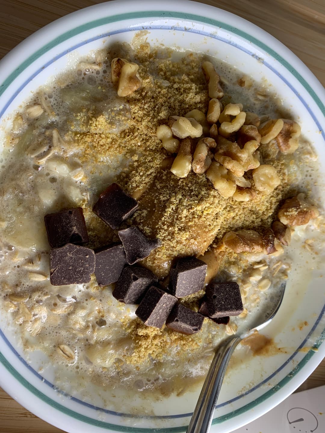High-Protein Microwave Oatmeal Bowl with Banana & Peanut Butter