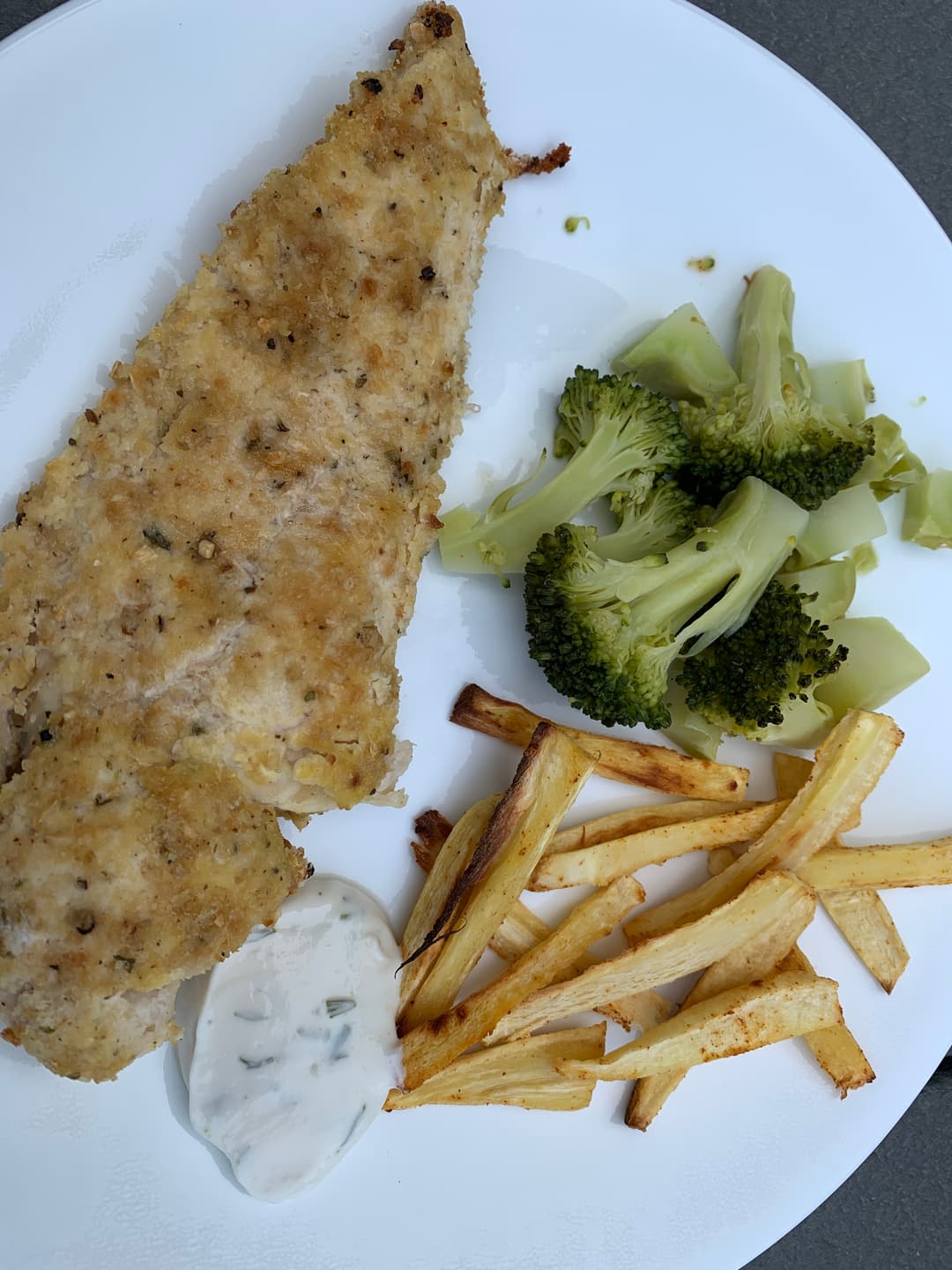 Crispy Breaded Chicken Cutlets with Parsnip Fries, Broccoli & Yogurt Dip